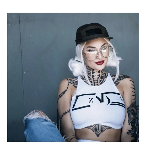 Front lace wig - Picture 2 of 3